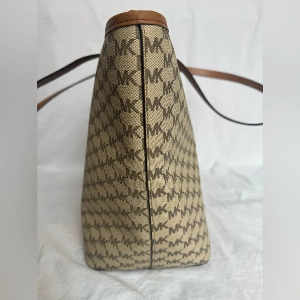 Michael Kors Emry XL Top Zip Tote - Picture 3 of 9